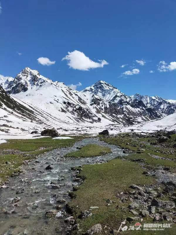 孟克特旅游景区开放 独库公路又添“新”景